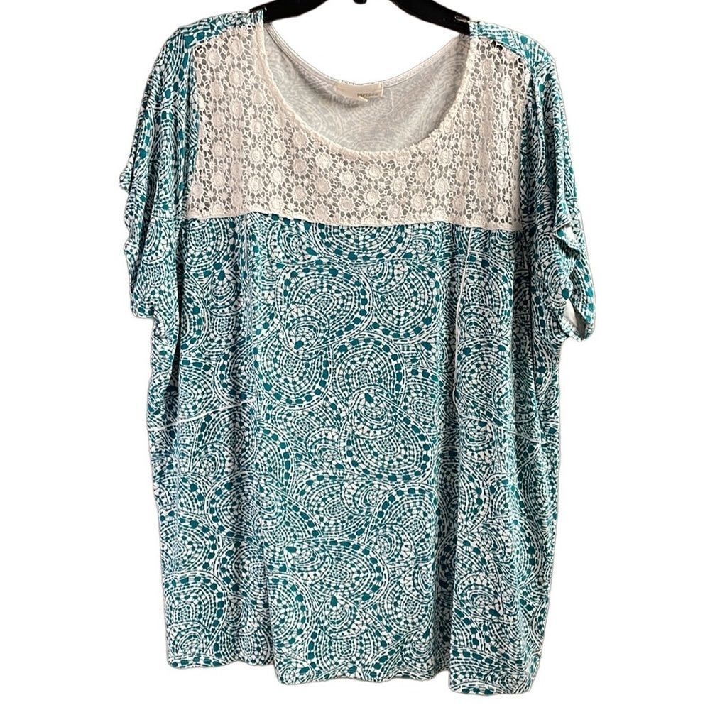 DEPT 222 Womens Plus Size 2X Blouse Teal  White White Floral Eyelet Lace